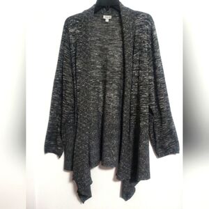 Women Black-White  Cardigan / Size 3X / NWOT/ Price Dropped!